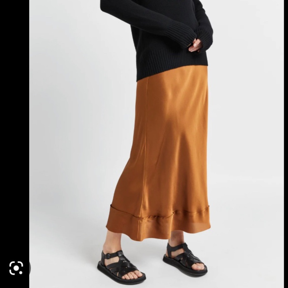 Lee Matthews silk slip skirt.